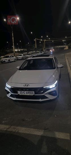 هیوندای ئەلەنترا